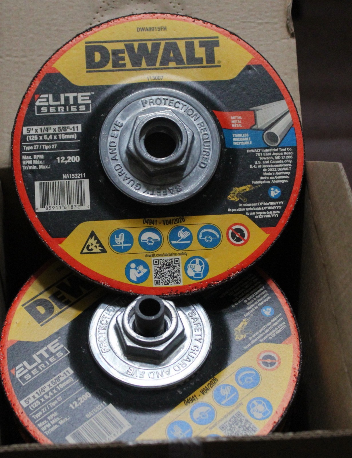 10 DEWALT Elite Series 5″ Grinding Wheels DWA8915FH 5/8″-11 Threaded Hub