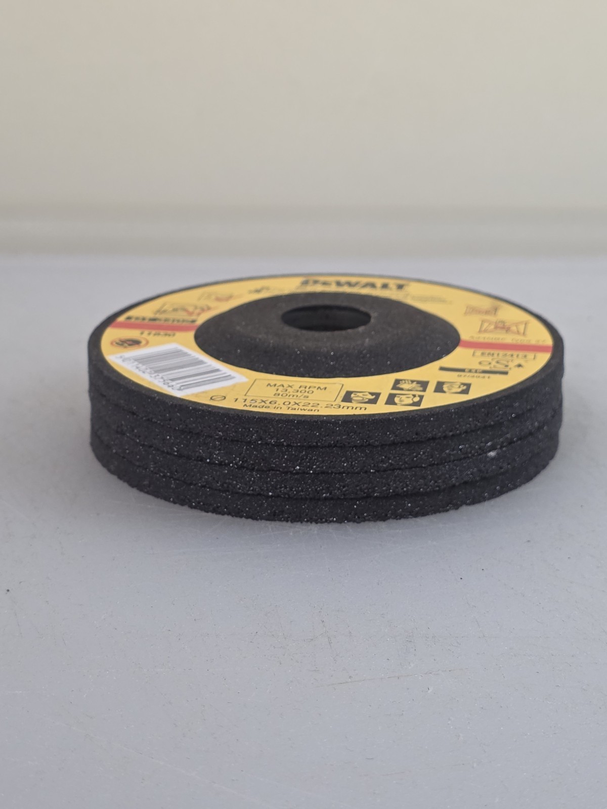 DEWALT DT3402 4.5 inch Grinding Wheel – Yellow 4Pk