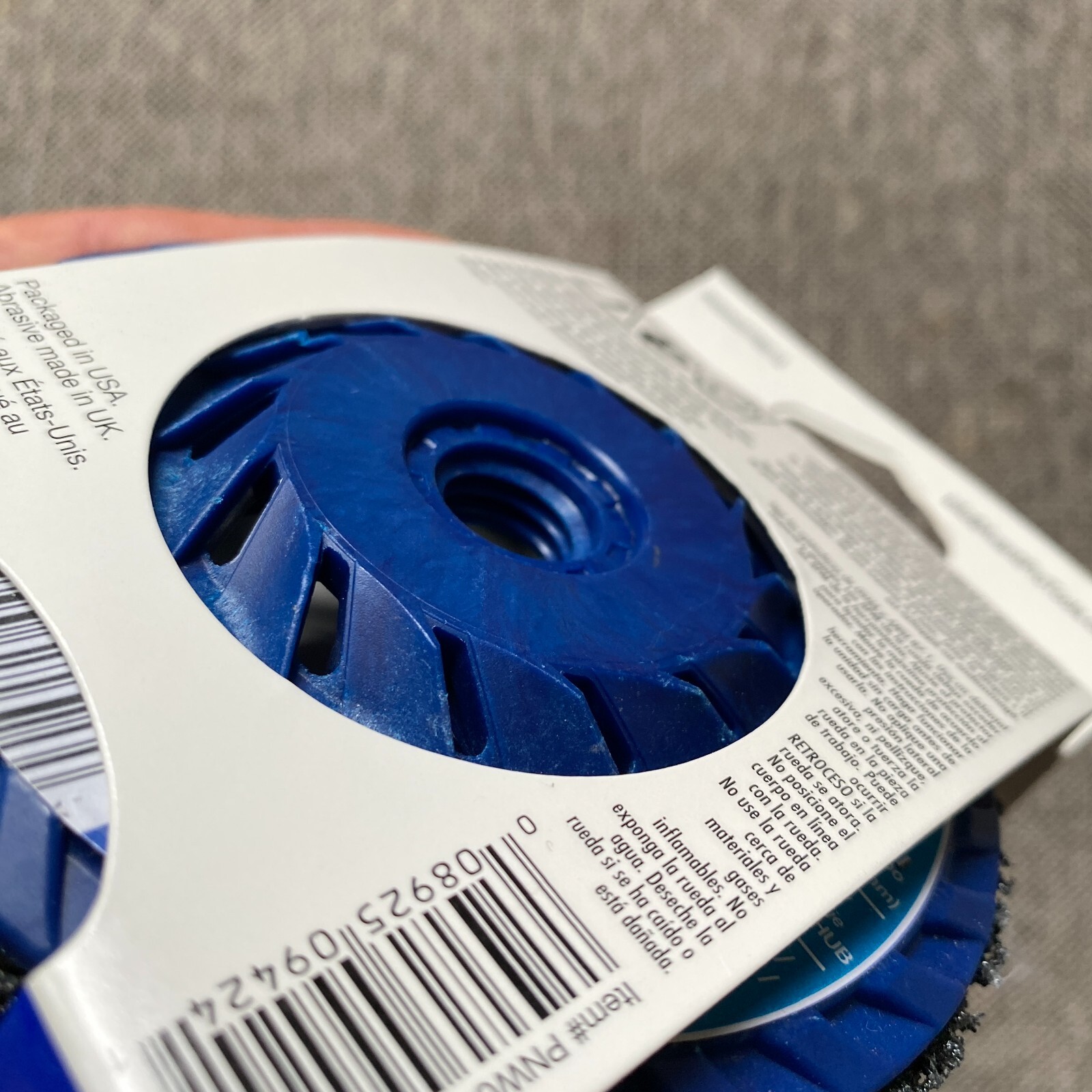 AVANTI PRO PNW045STRB01G 4-1/2″ IN. X 5/8 IN. -11 IN. NON-WOVEN QUICK-STRIP DISC