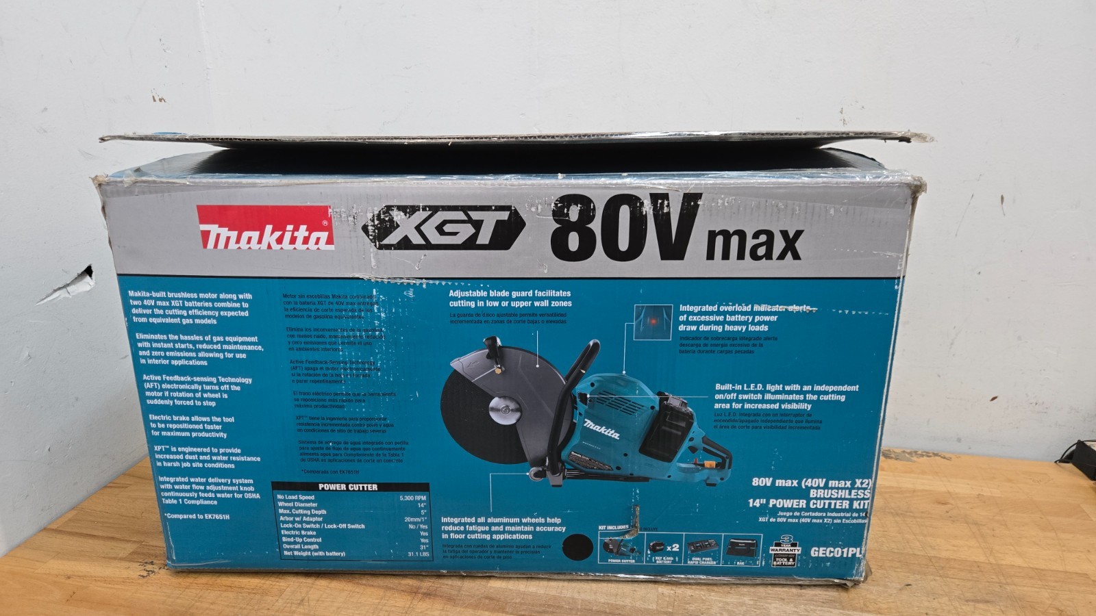 Makita GEC01PL, 80V XGT 14″ Cordless Power Cutter Kit w/ Batteries, Chrgr, Bag