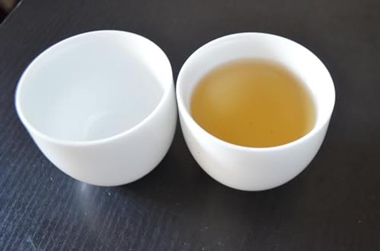 Small Porcelain Teacup Set of 4 White Sample Tea Cups Chinese White porcelain