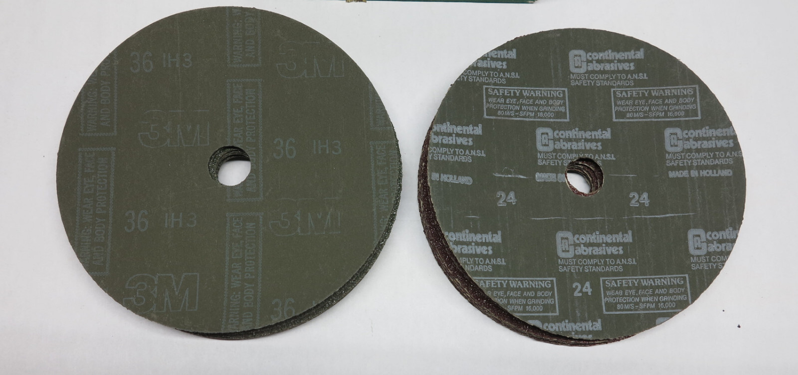 3M 7″ 7/8″ 36 Grit 6ct Continental Abrasives 24 Grit 7ct Fibre Sanding Discs