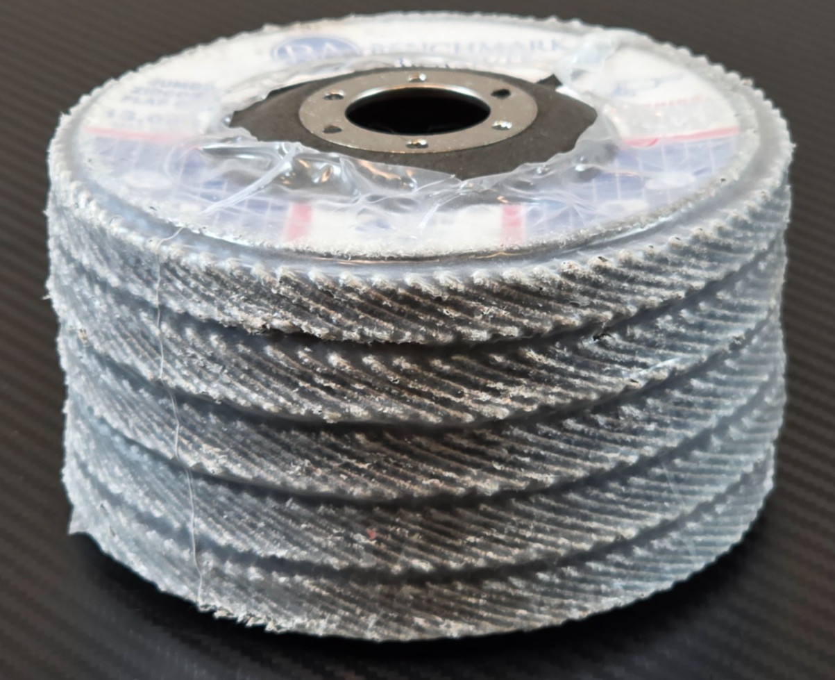 Benchmark Abrasives 4-1/2″ x 7/8″ T29 Zirconia Jumbo Flap Disc 5 Pieces