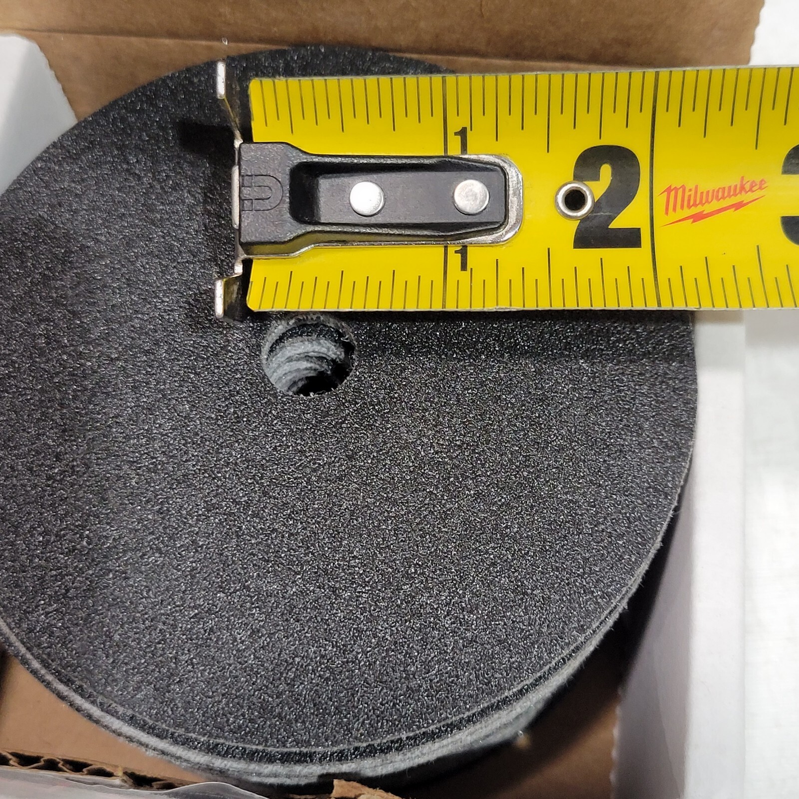 4 inch Sanding Discs 60 Grit, Hook and Loop 1 hole sandpaper Vector Black 50 pcs