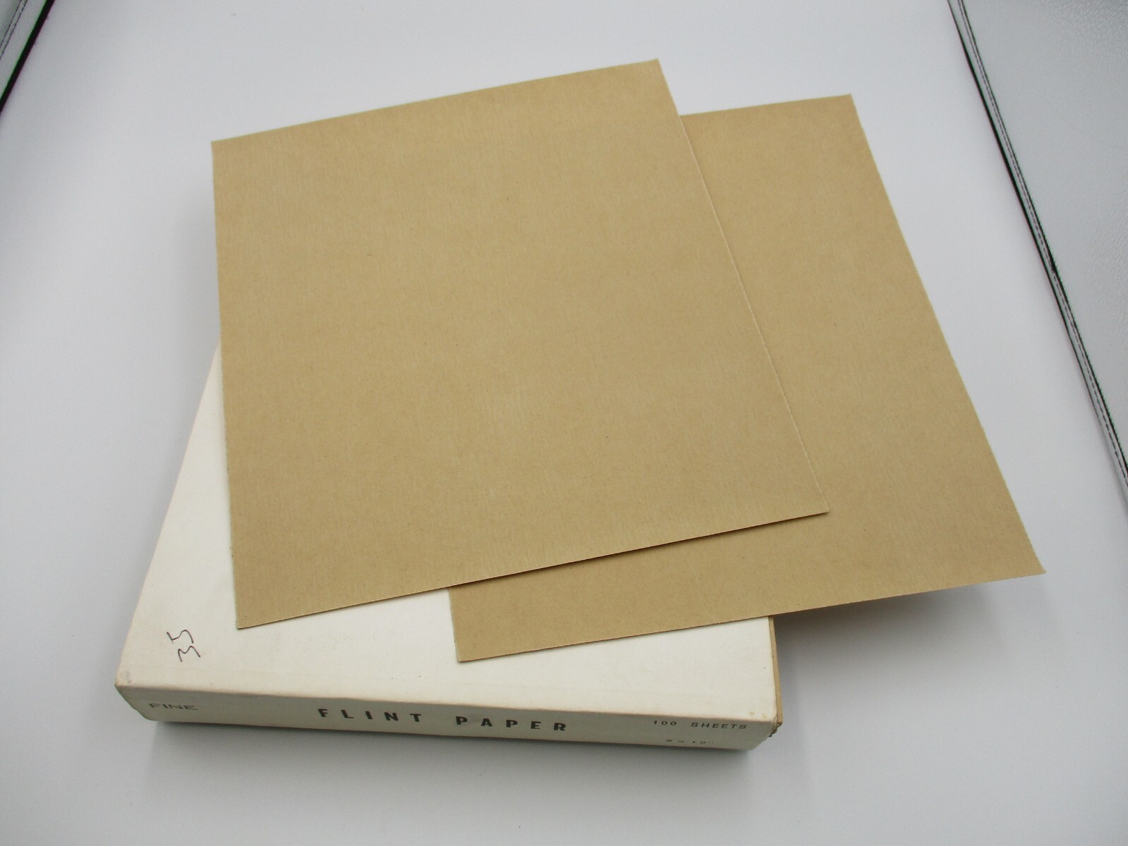9″ x 10″ Fine Flint Paper 100 Sheets
