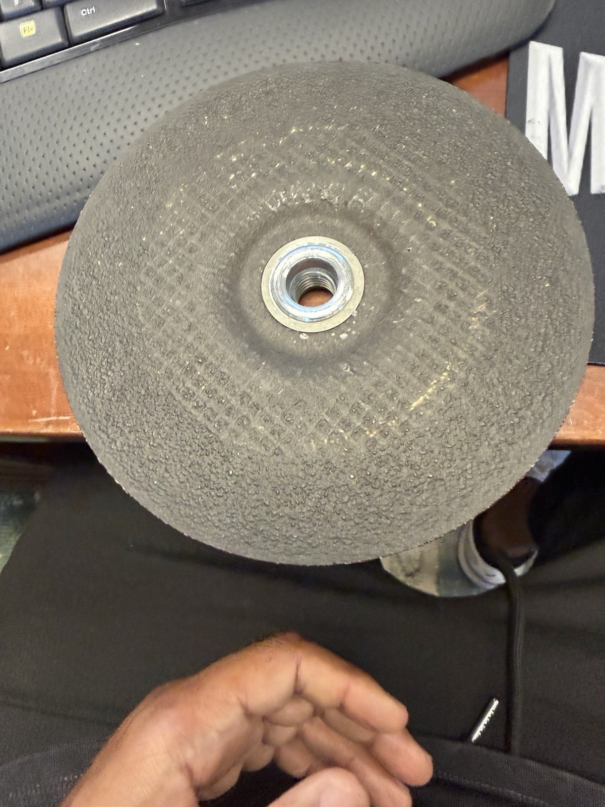(4) DeWalt Abrasive Cut-Off Wheel Type 27 Ceramic 7-In x 5/8-In -11 Arbor Hole