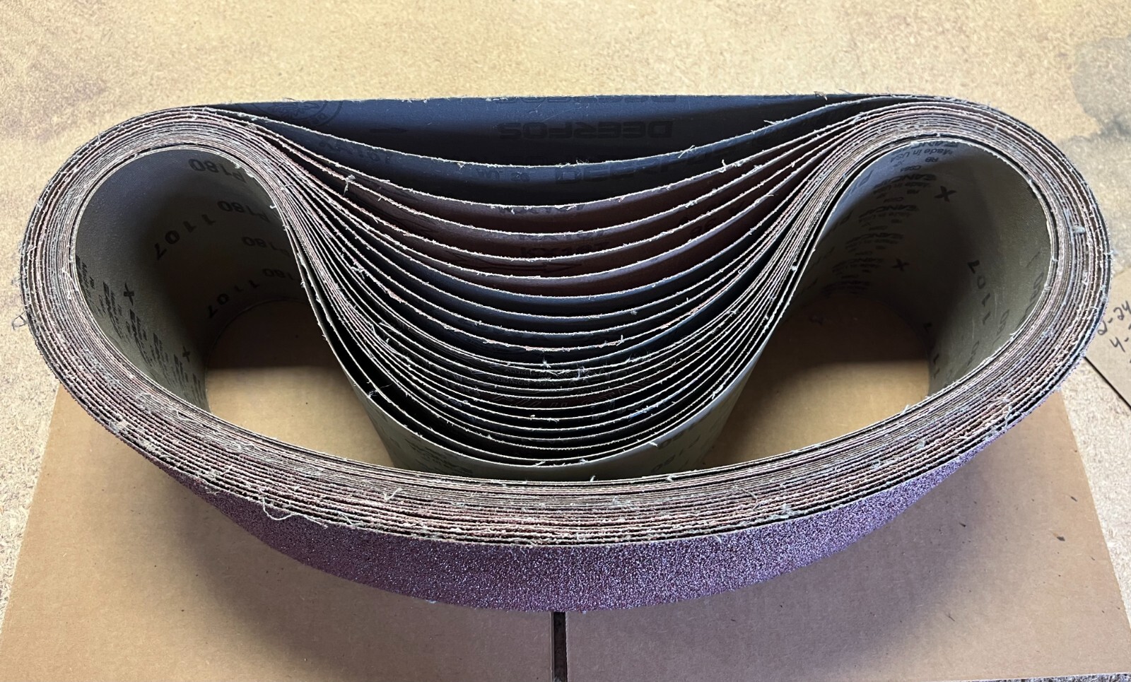 PREMIUM A/O, X-WEIGHT SANDING BELTS 4″ X 36″, 10 – PACK, 40-GRIT