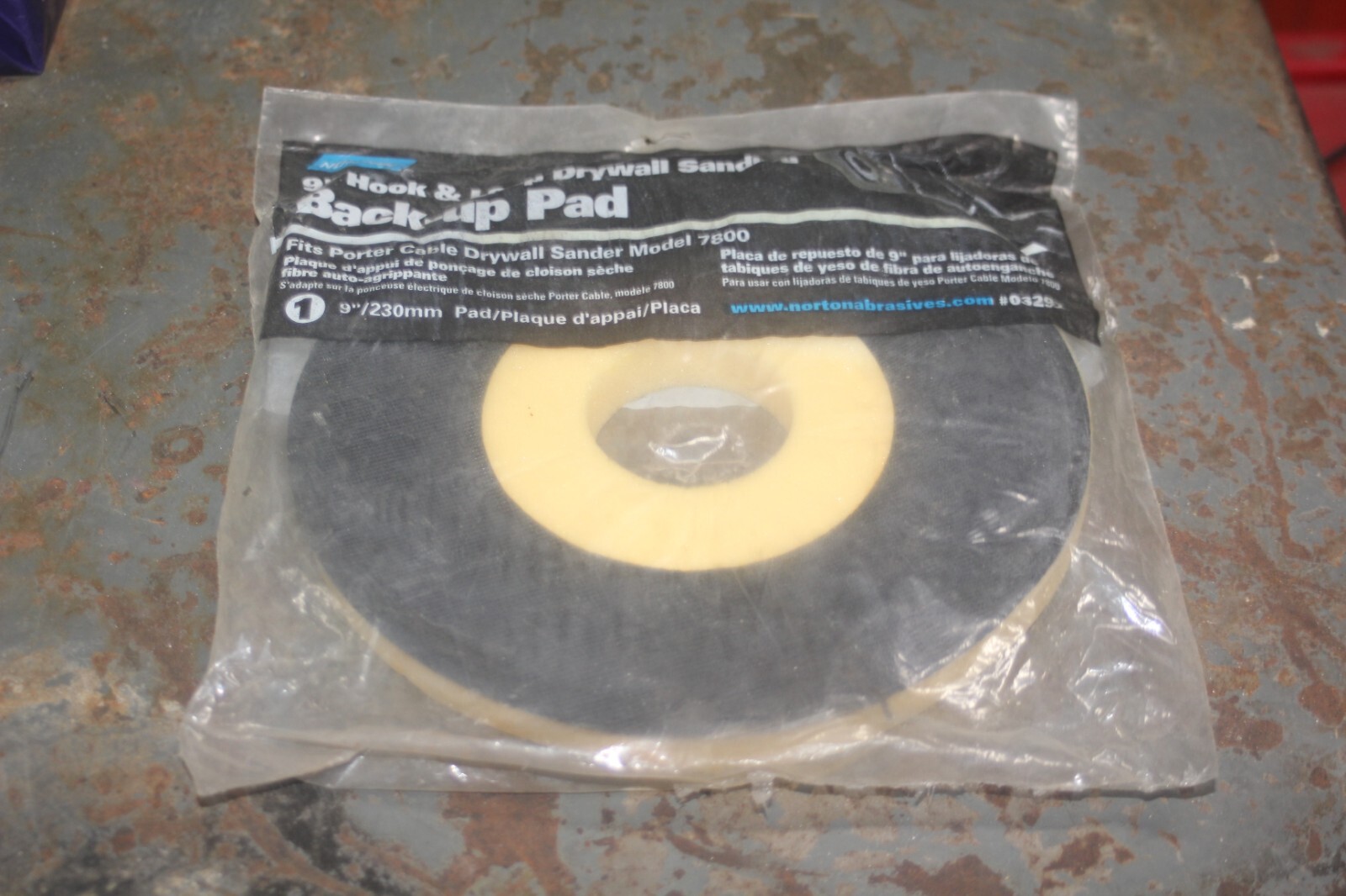 Norton 9″ Hook & Loop Drywall Sanding Back Up Pad 03292