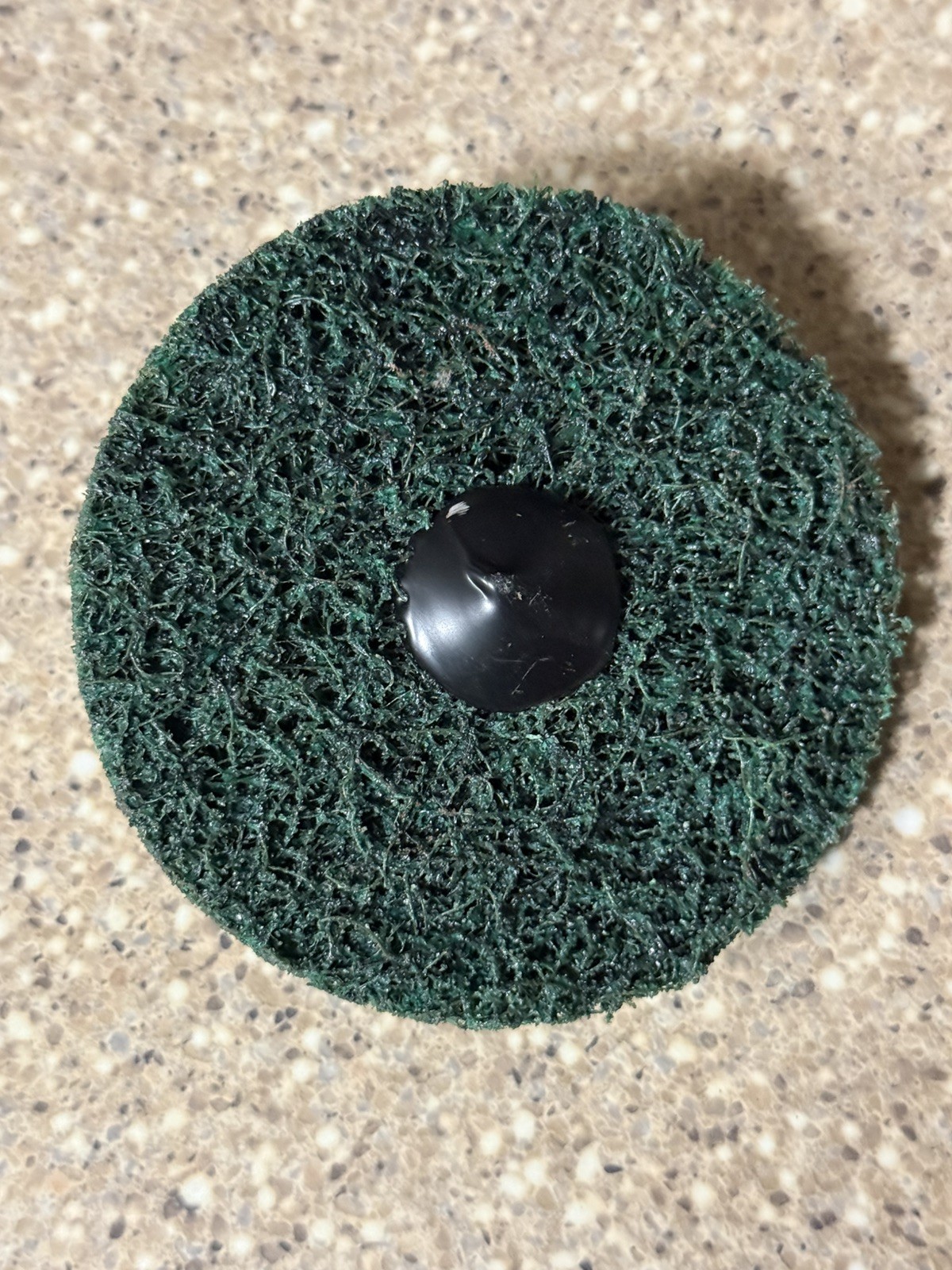3M Scotch-Brite Roloc+ Clean & Strip XT Pro Extra Cut Disc – 4″ x 1/2″ Free Ship