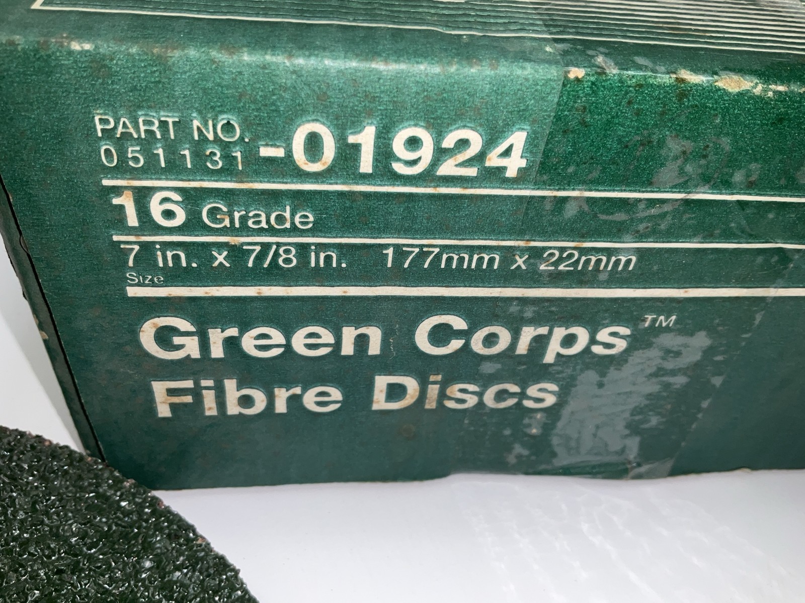 (11) 3M 01924 Green Corps 7″ X 7/8″ Grinding Sanding Fibre Discs, 16 Grade Grit
