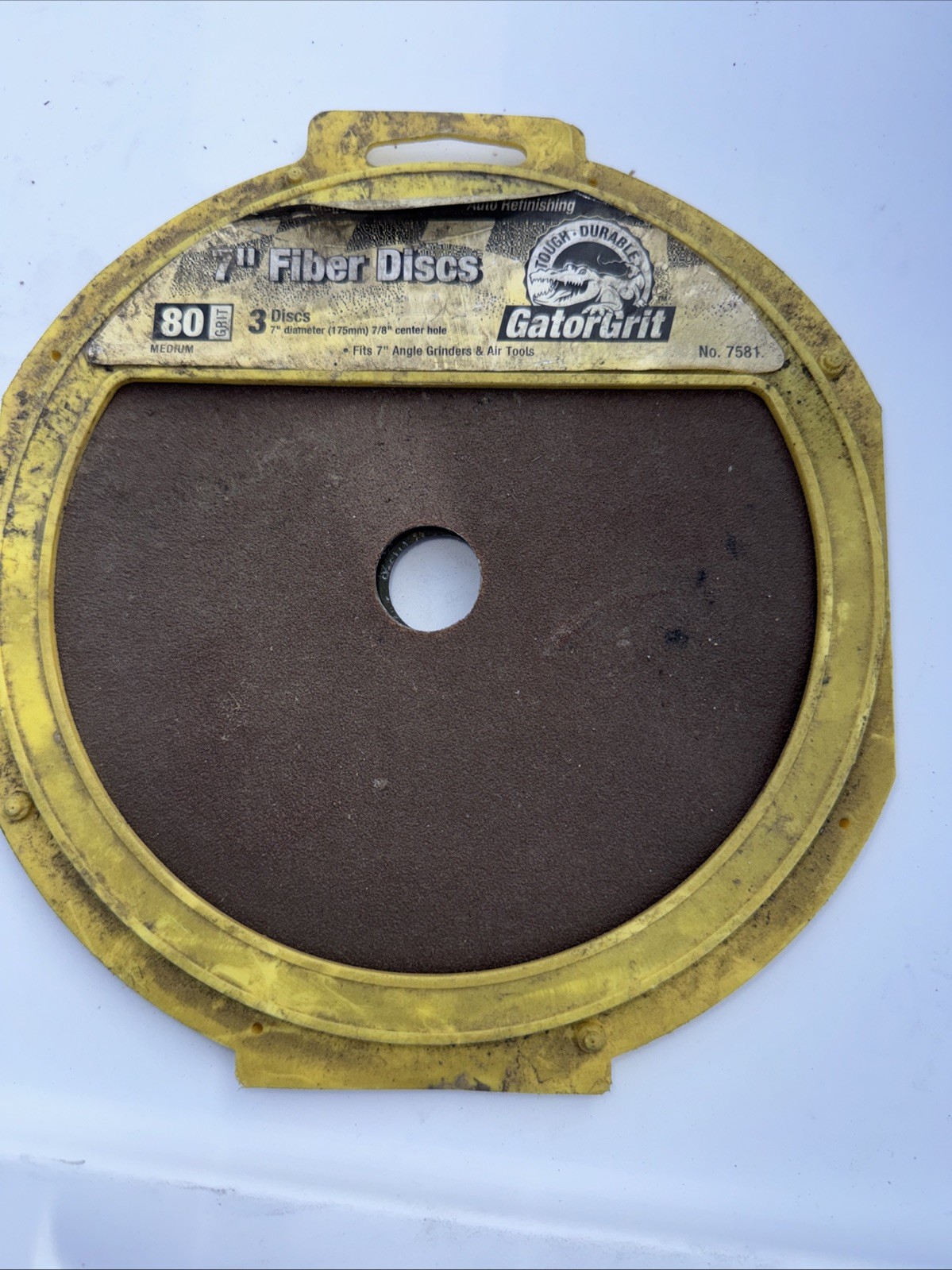 Gator power 7″ Sanding Discs 80-medium, 7/8 hole Pack of 3 Discs Fiber Sandpaper
