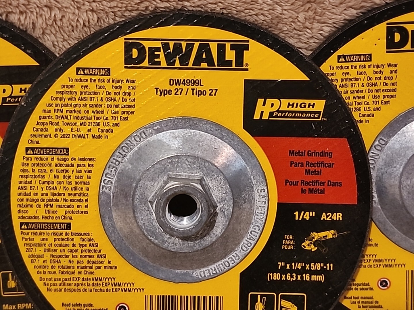 Lot of 3: DeWALT DW4999L Type 27. HP Metal Grinding Wheel, 7″ x 1/4″ x 5/8″-11