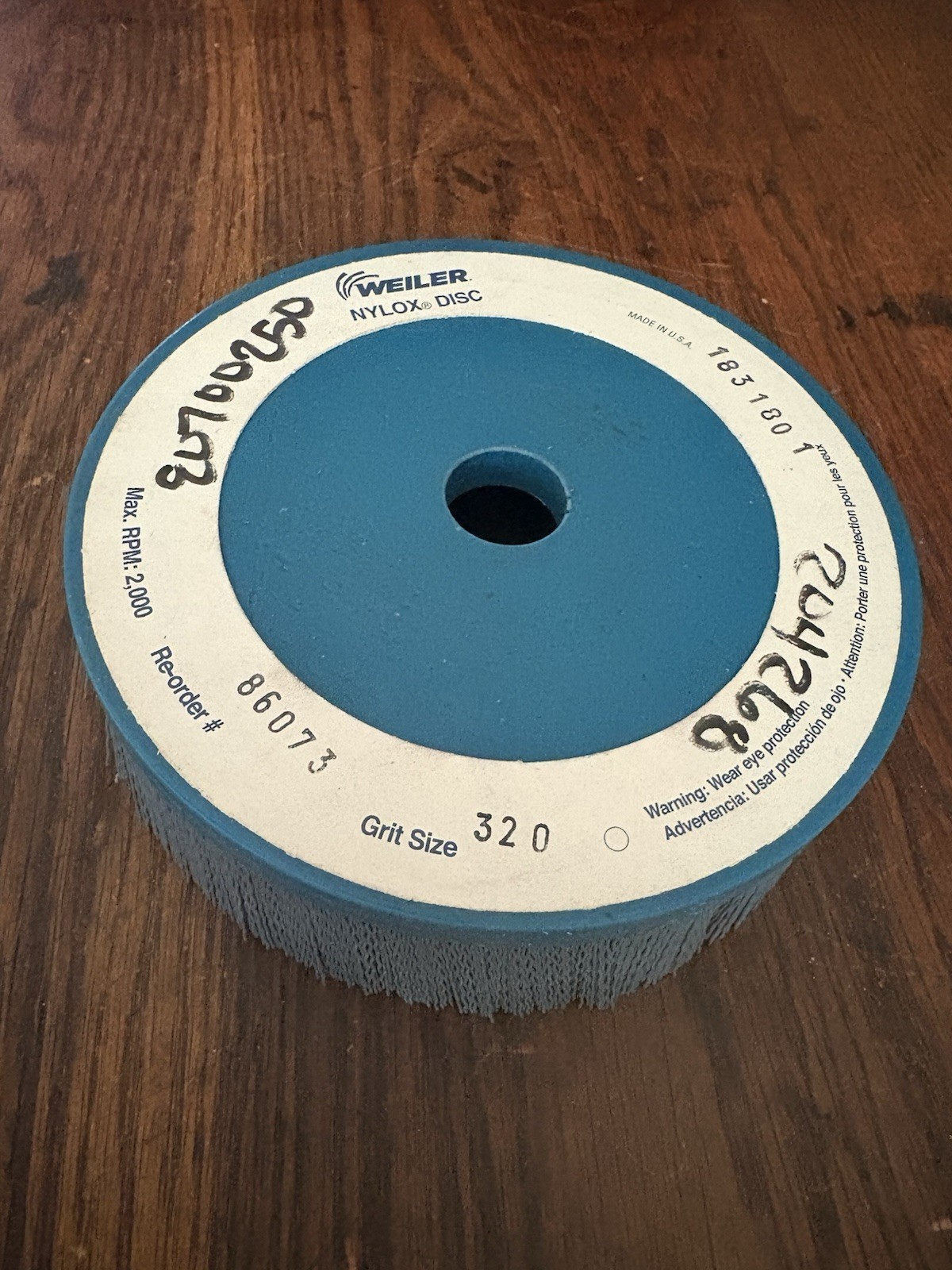 NEW WEILER Nylox Brush Disc Grit Size 320 86073 Max 2,000rpm 183801 6″ Diameter