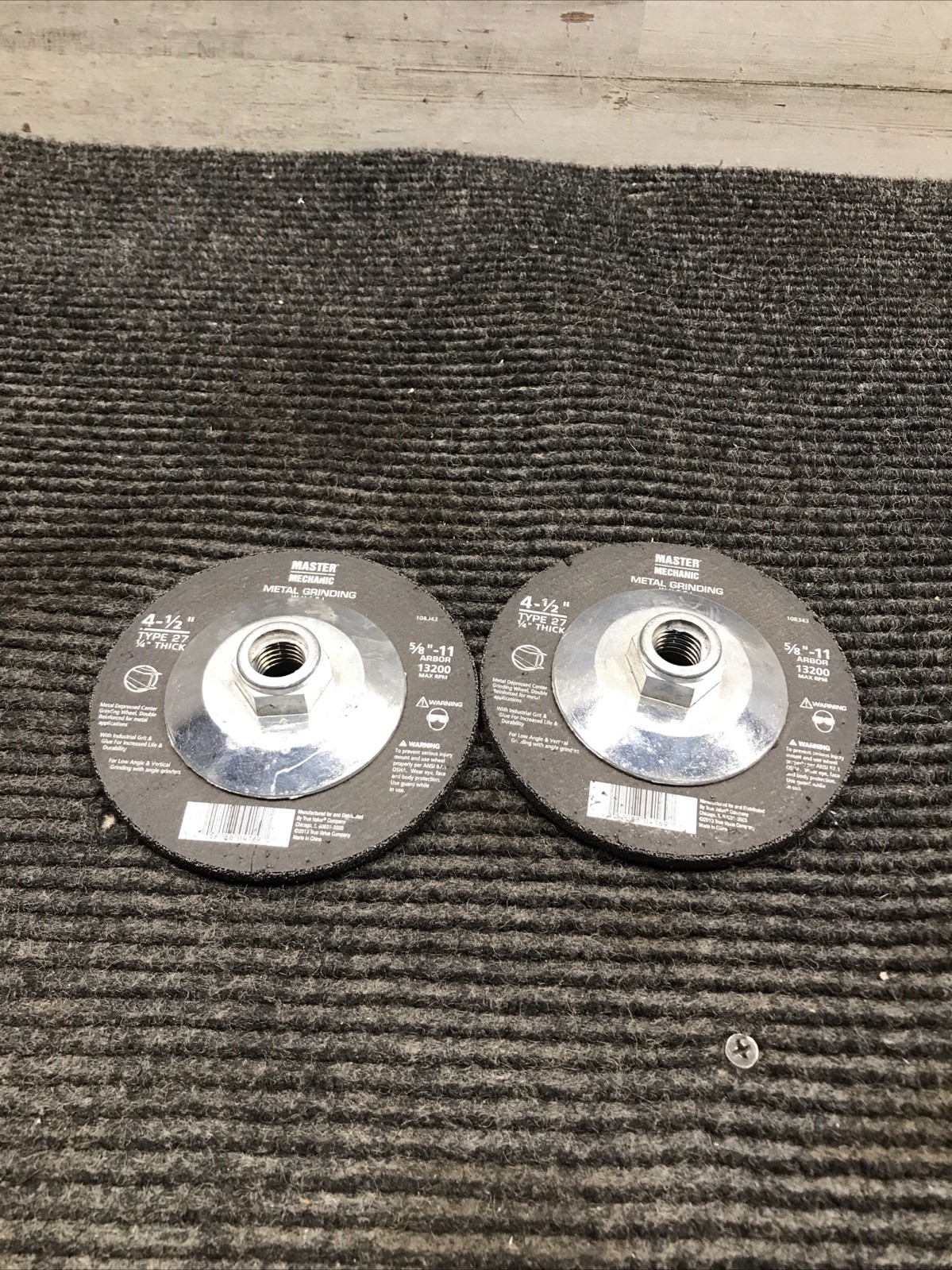 Lot of 2 Master Mechanic Metal Grinding Wheel 4-1/2″ Type 27 1/4″ thick #108343