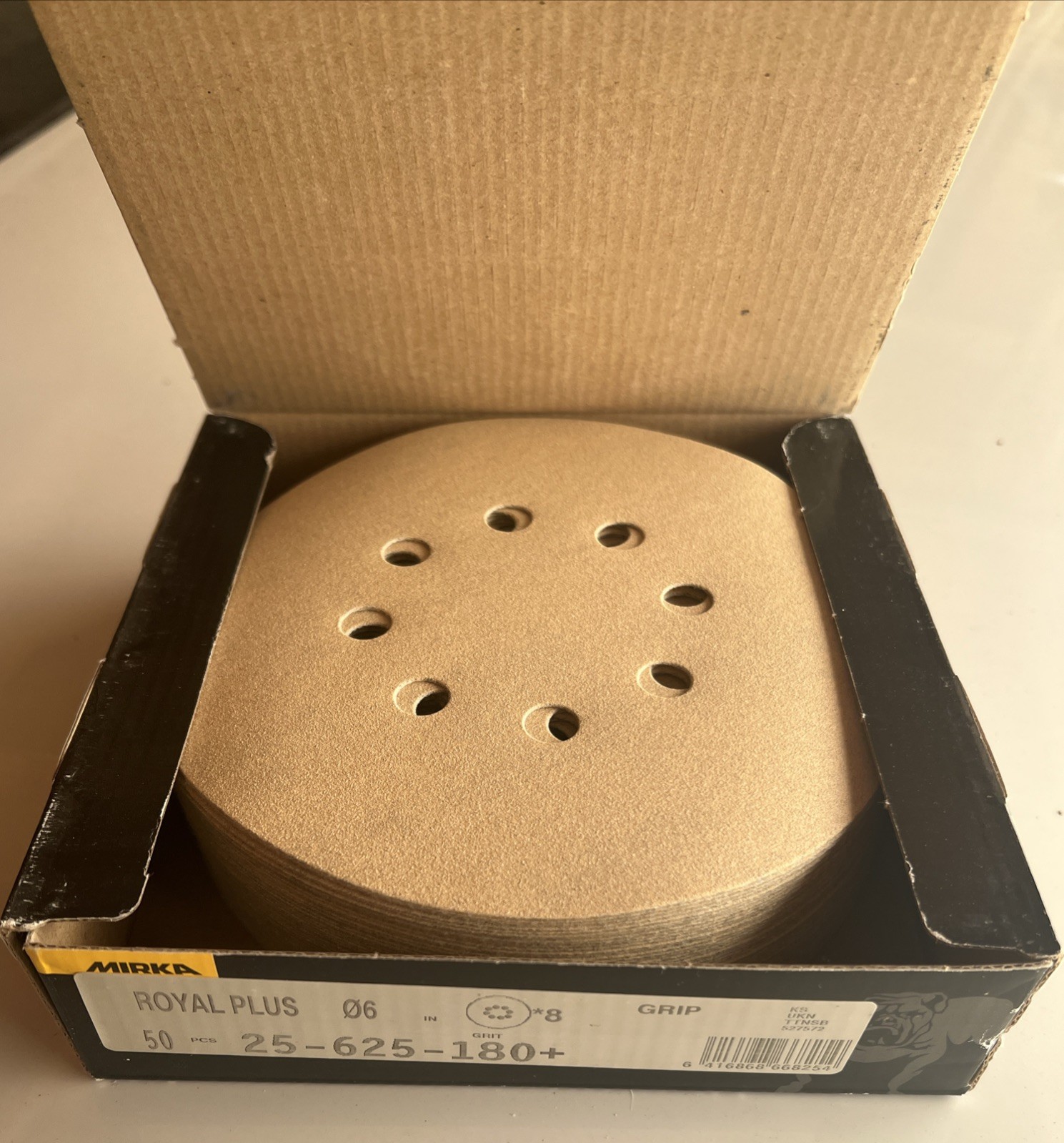 50pcs Mirka Royal Plus 25-625-180 6″ 8 Hole 180 Grit Hook and Loop Sanding Discs