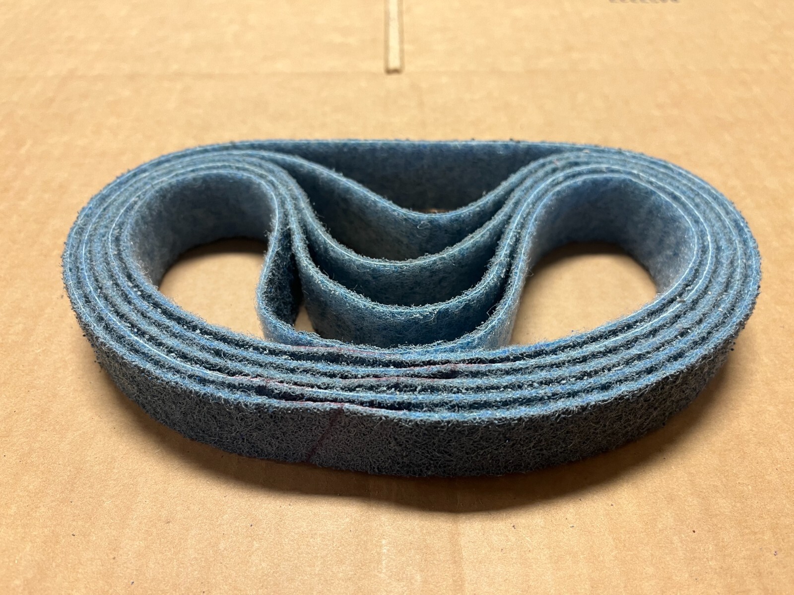 1-1/8″ X 21″ NON WOVEN SANDING BELTS COARSE,MEDIUM,FINE-10 PACK!!