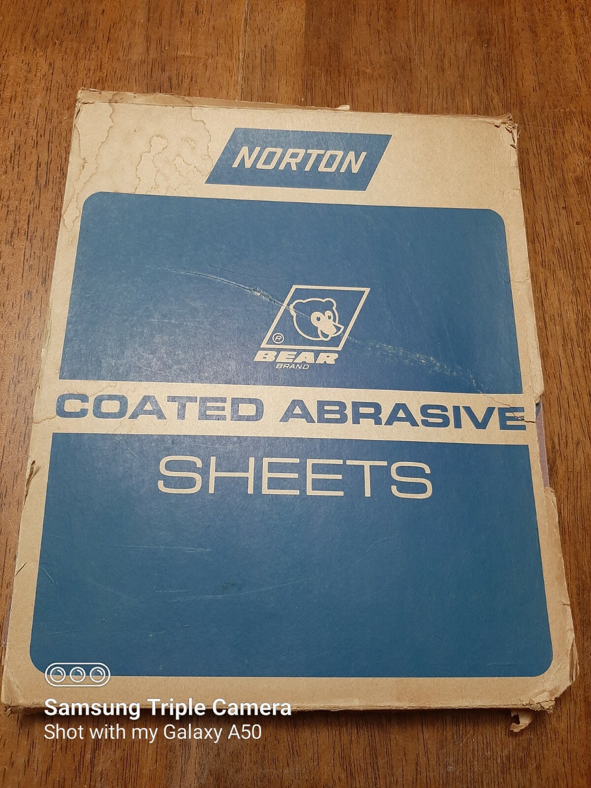 Norton BEAR BRAND COATED ABRASIVE SHEETS, 180 & 320 GRIT – 50 pack, some partial