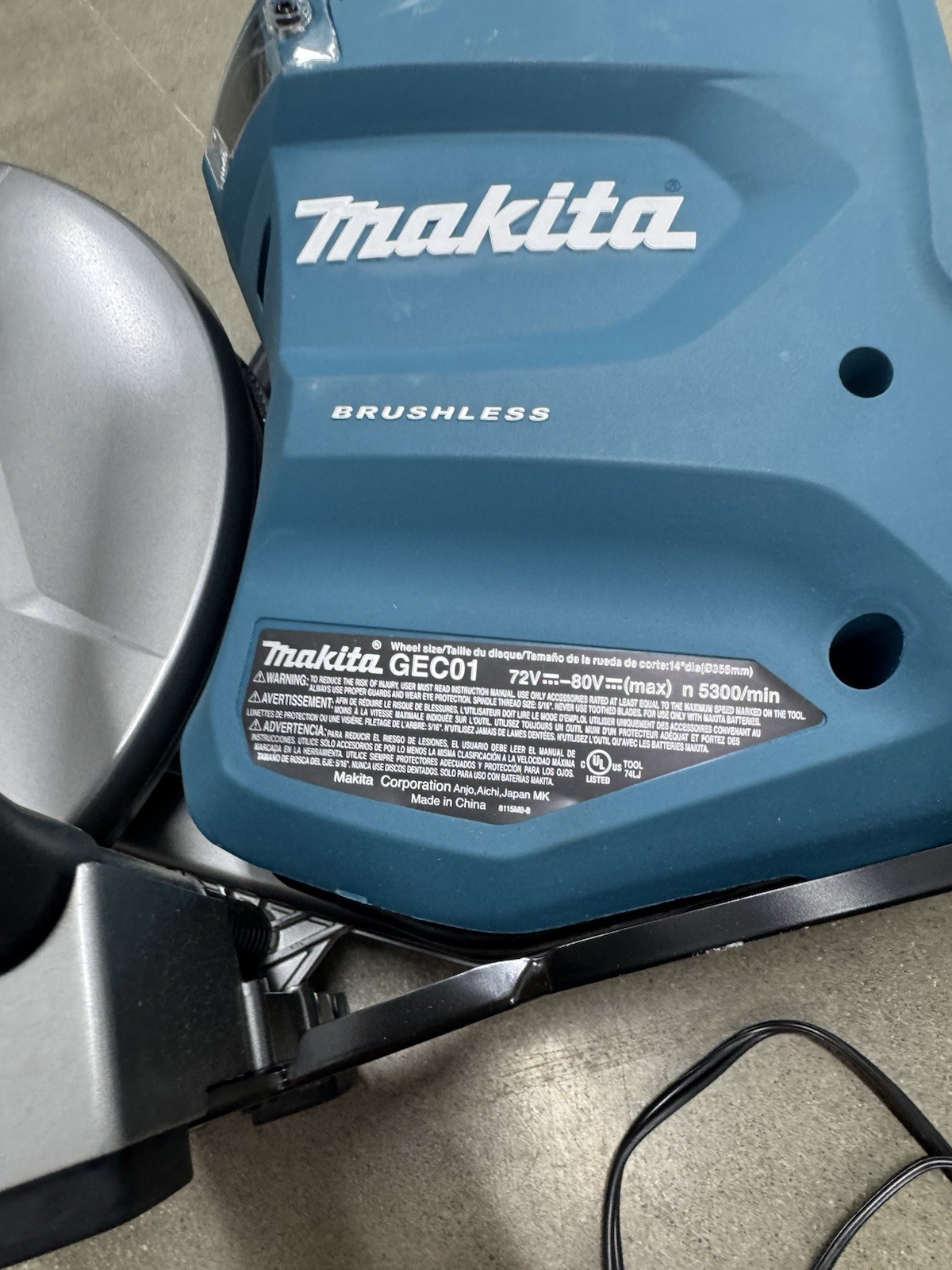 Makita (GEC01PL) 80V Max XGT (40V Max X2) Brushless 14 In. Power Cutter Kit