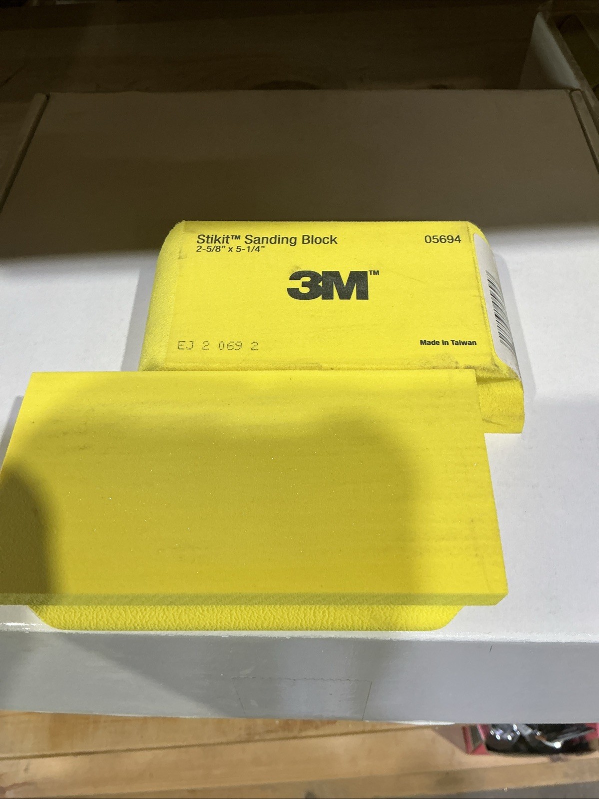3M 05694, Stikit Sanding Block. 2-5/8″x5-1/4″ (2 blocks)