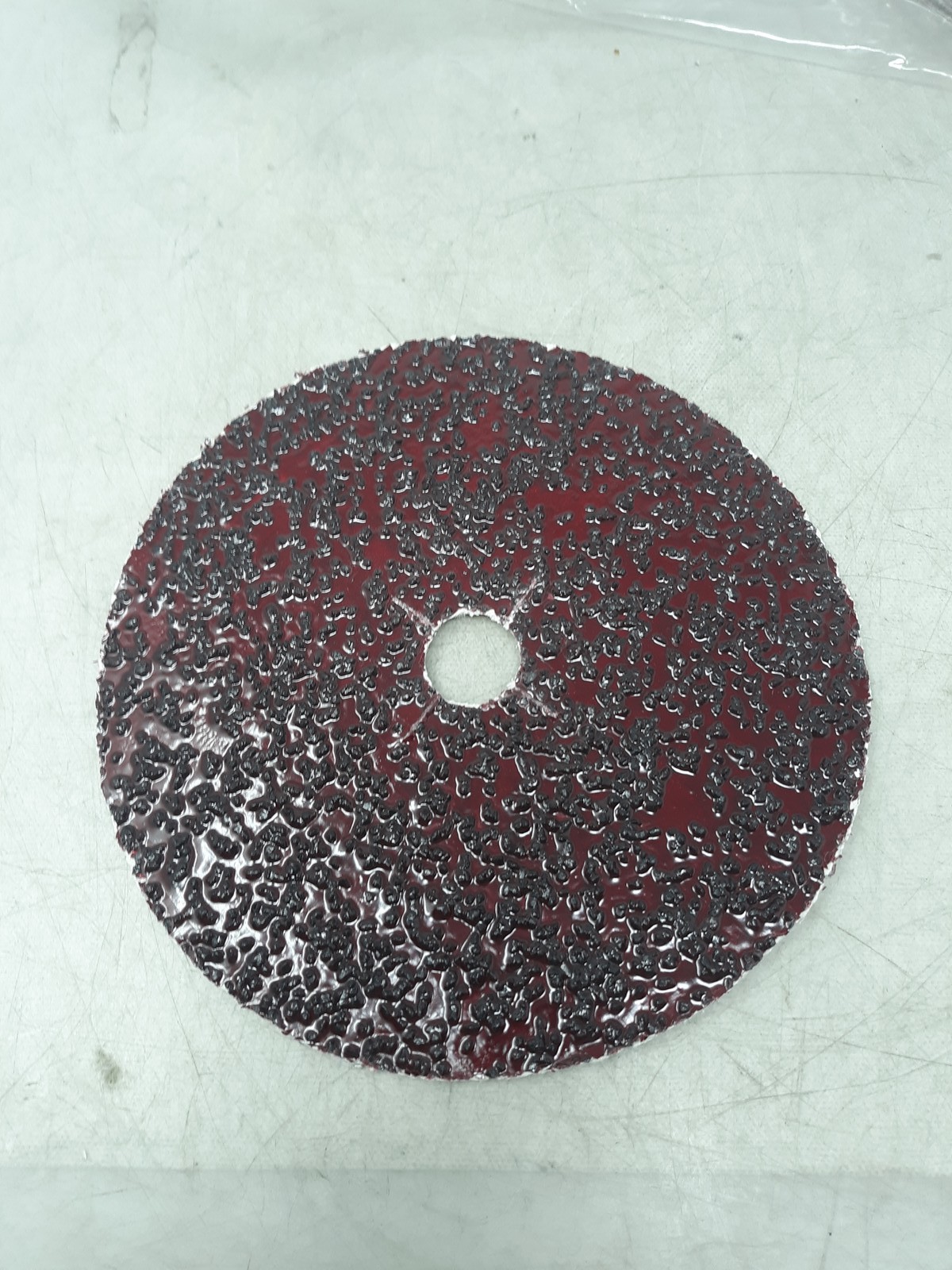 Lot of 25 Silicon Carbide Comb T6 Sanding Discs – Industrial Abrasives