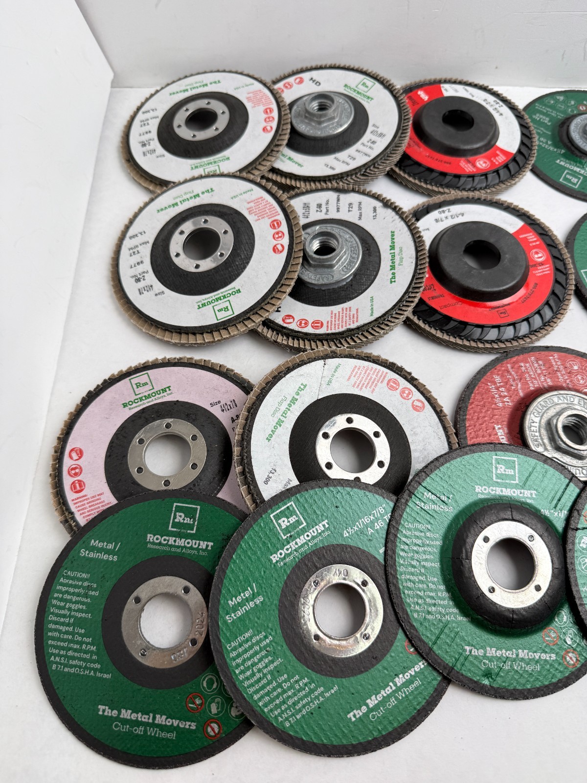 23 NEW Rockmount 9978WN 4-1/2” Zirconia Flap Discs T29 80 Grit 5/8-11