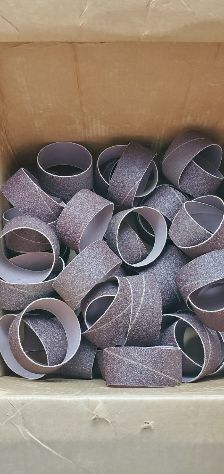 LOT OF 50 – 2″ x 4″ 36 GRIT NO LAP SPIRAL BANDS SPINDLE SANDER SANDING SLEEVES