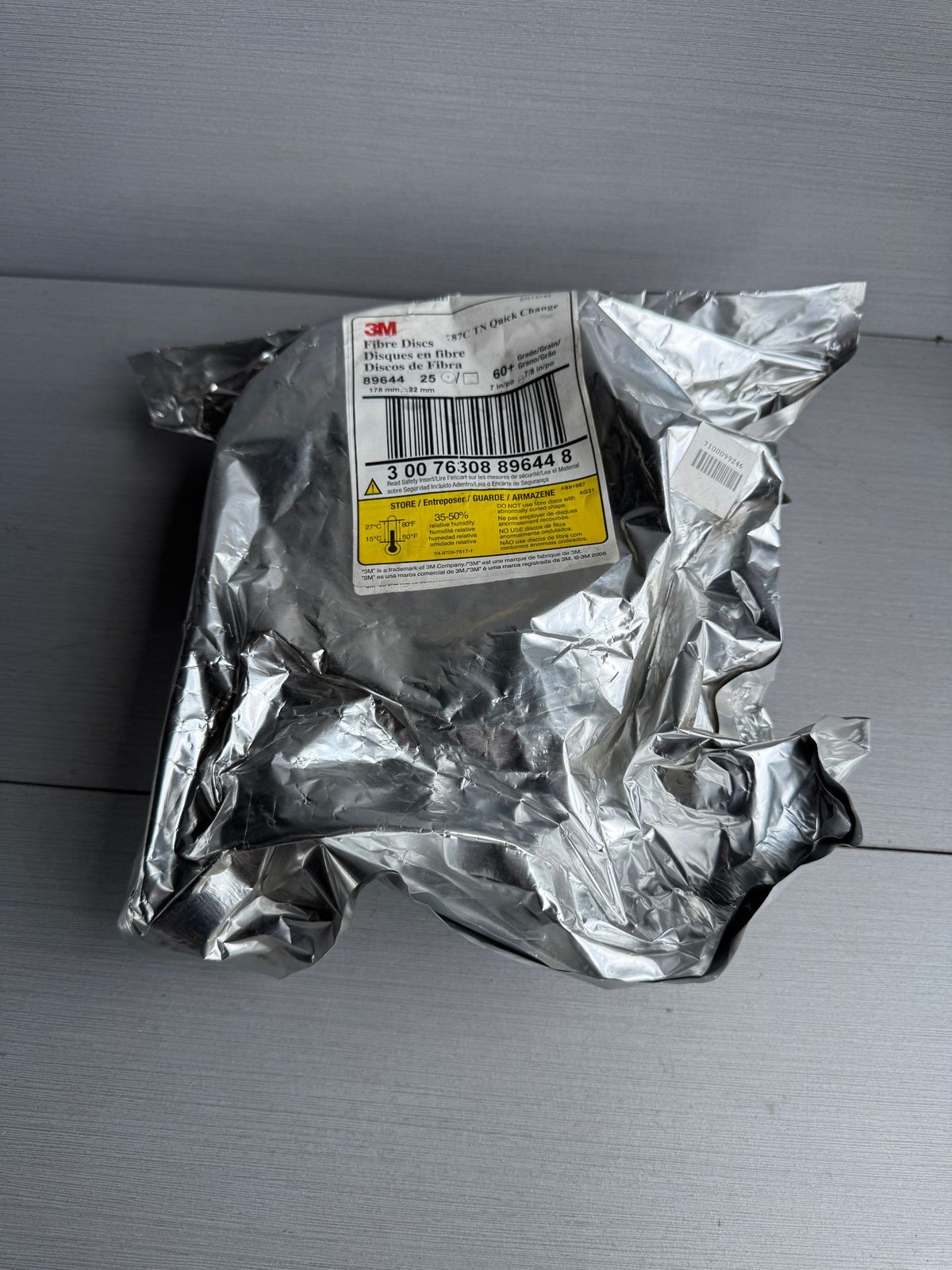 3M Fibre Discs 89644 178mm 60+ Grit Quick Change 25 Pack 7in 22mm Arbor