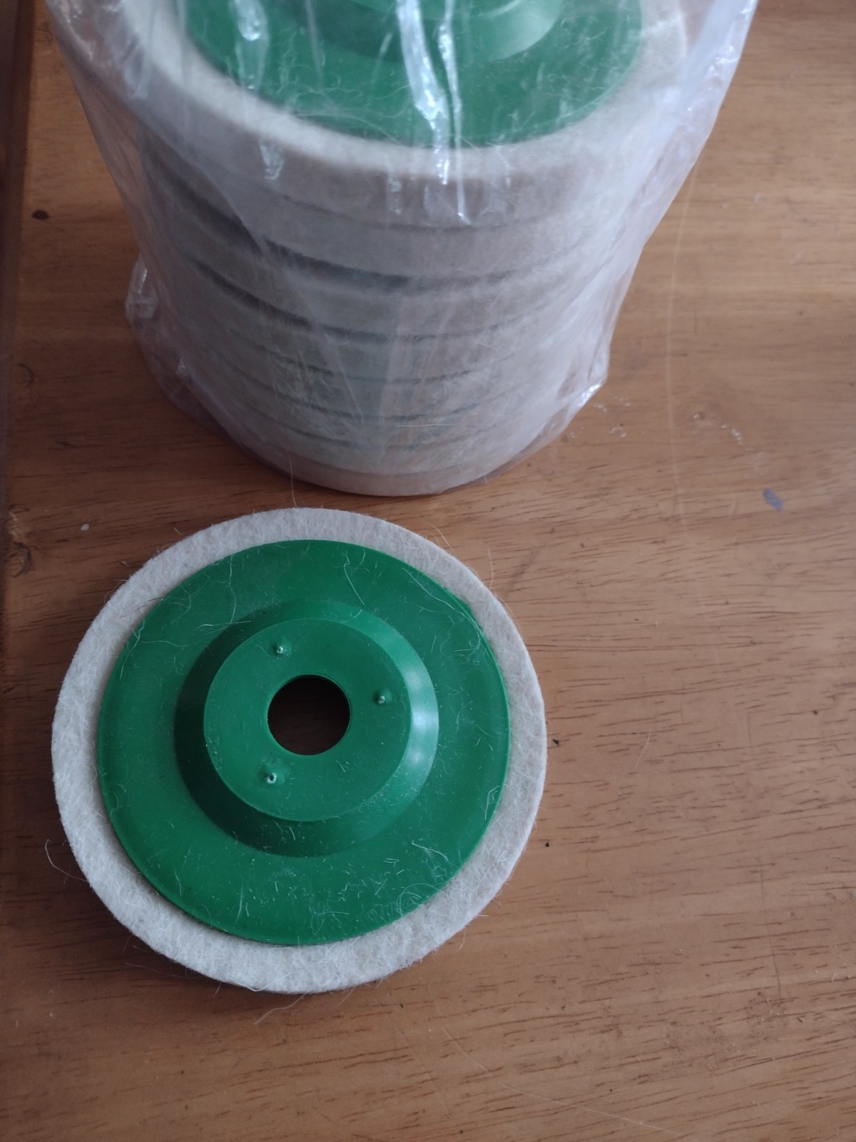 4 Inch Felt Polishing/ Buffing Wheels For Angle Grinder. Pack Of 9.