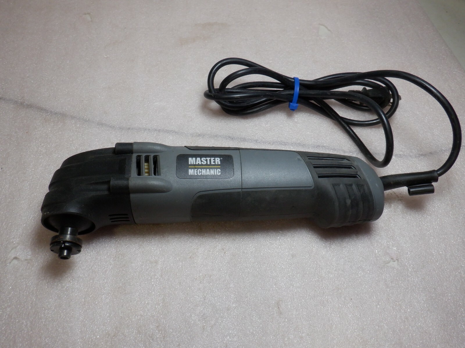 MASTER MECHANIC 2.5 A OSCILLATING TOOL 151368