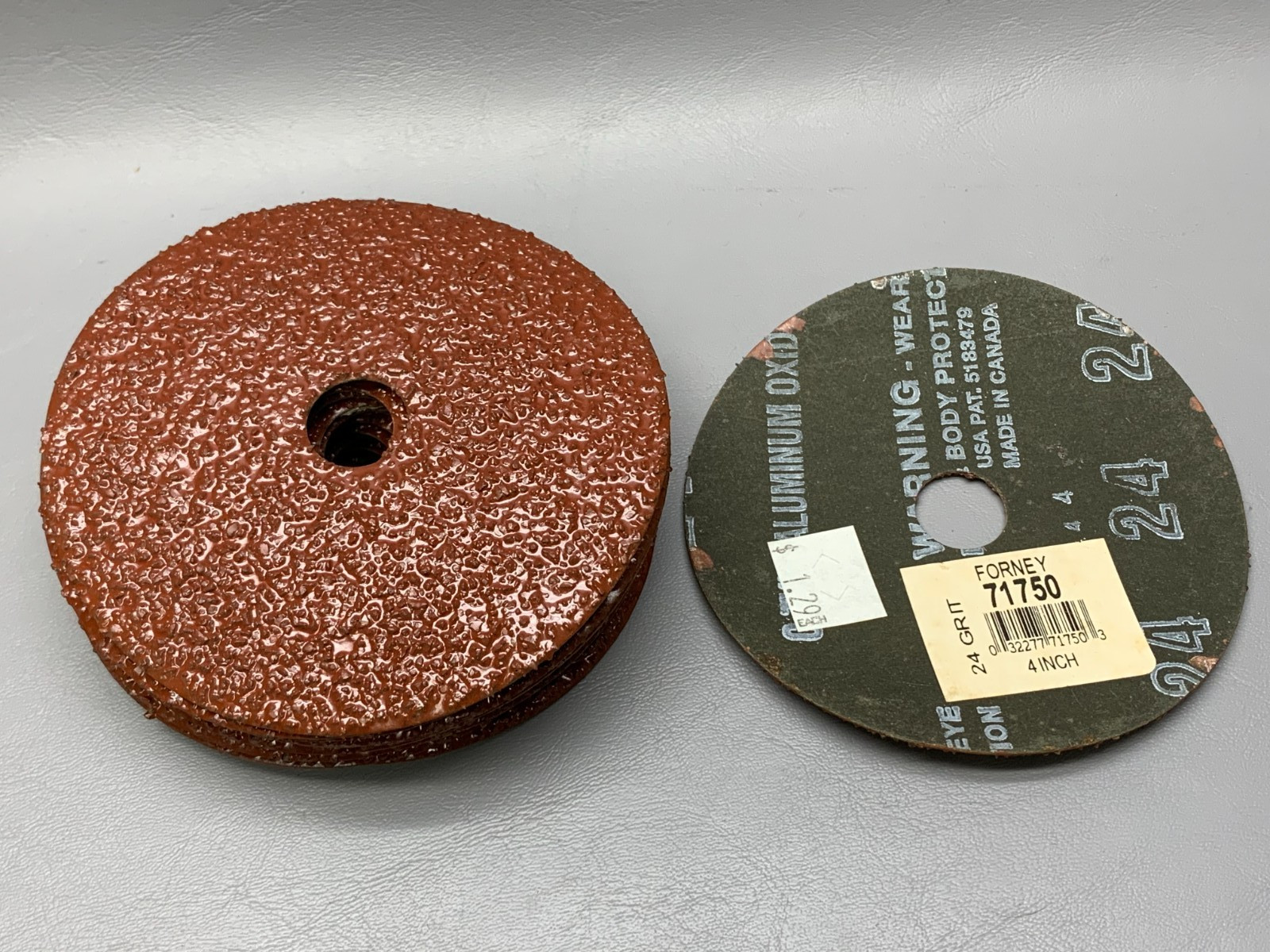 Forney 71750 4 Inch Aluminum Oxide Sanding Disc 7/8-Inch Arbor 24-Grit Lot of 13