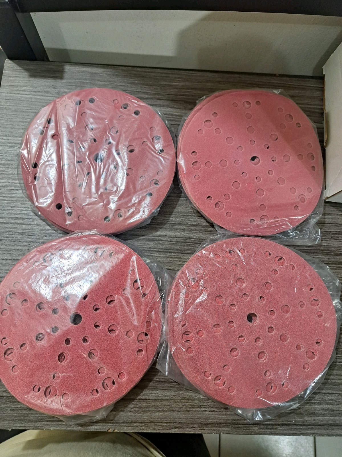 Festool Sandpaper 6″ 49 Hole 40 Pcs 60 120 180 240 Grit