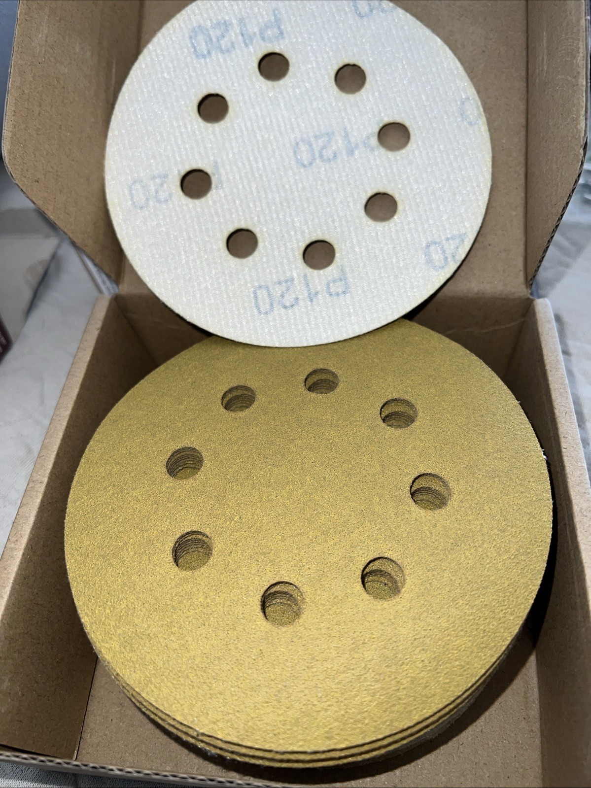 5 Inch X 8 Hole Gold Sanding Discs (50 Pack, 120 Grit)