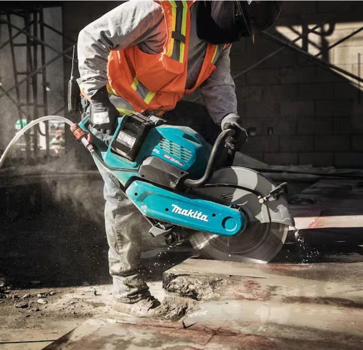 Makita (GEC01PL) 80V Max XGT (TOOL ONLY) Brushless 14 In. Power Cutter