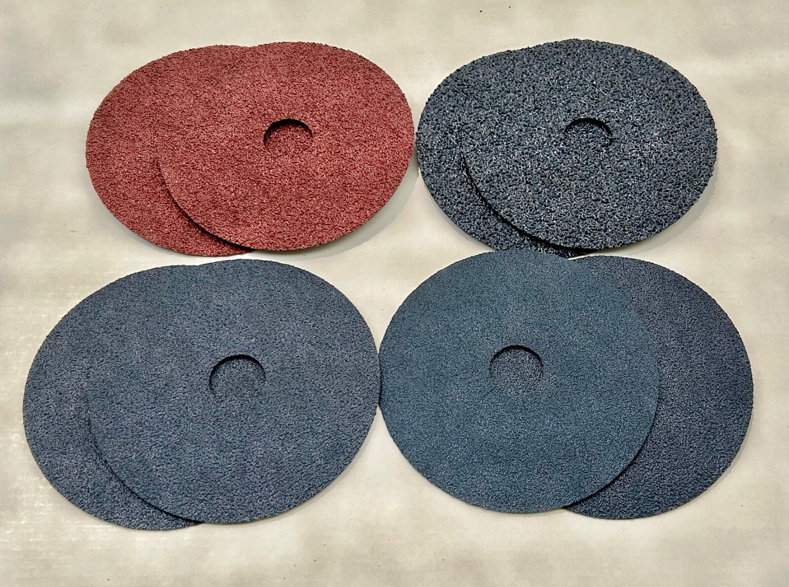 Pack of 8: Klingspor CS565 4-1/2 x 7/8″ Star Hole Fiber Sanding Disc