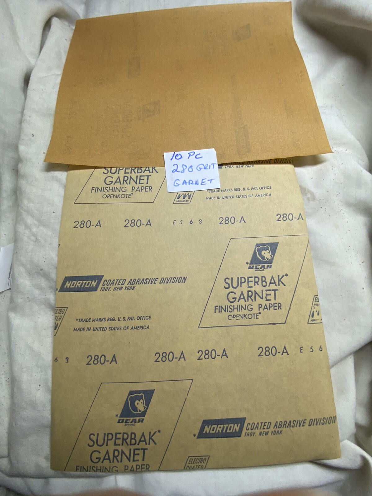 10 Sheets 9″x 11” 280 Grit Garnet Sandpaper Sheets Norton New Old Stock