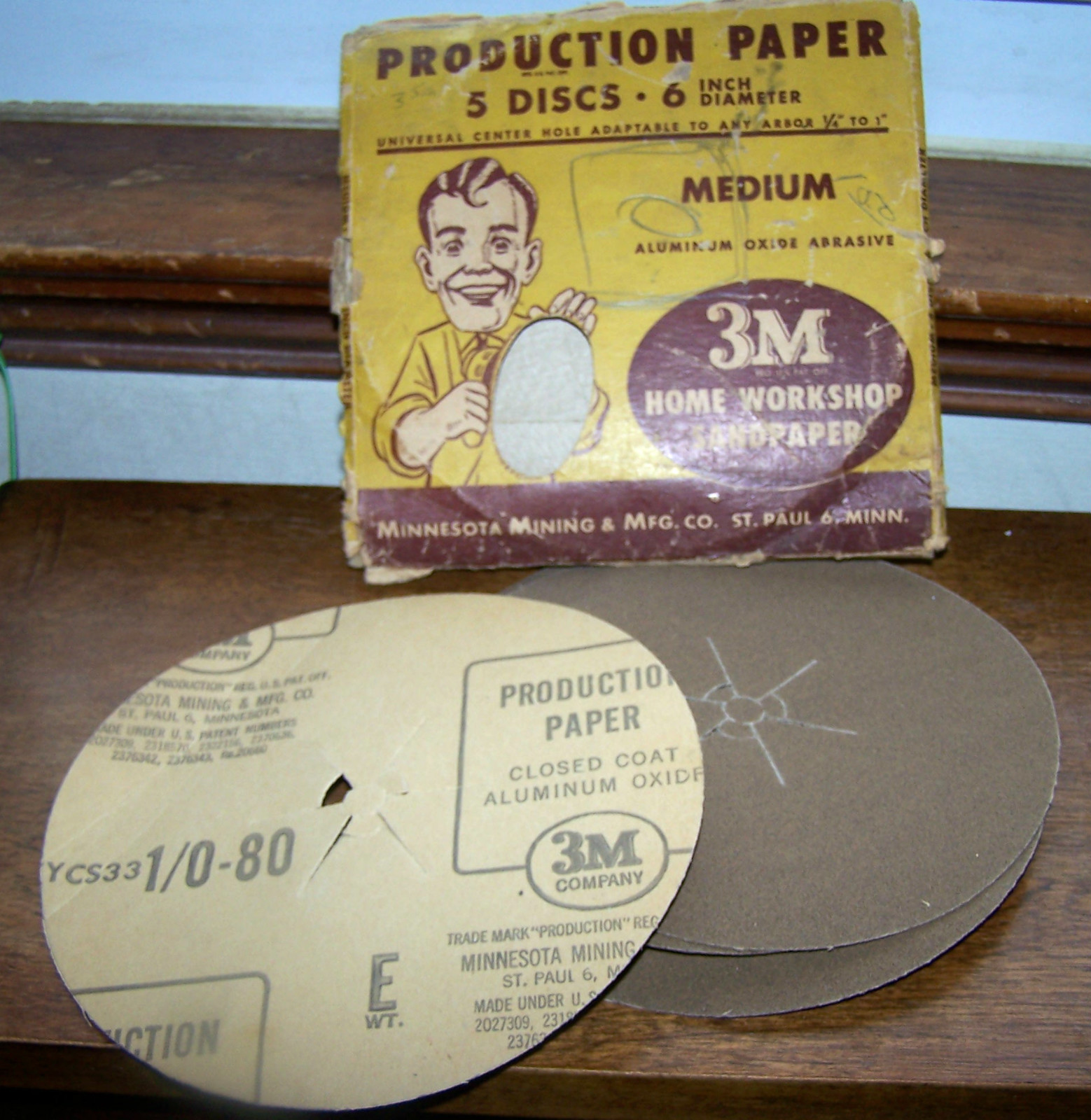 3M PRODUCTION PAPER / SANDPAPER DISCS -6″- Med. Grit – 1/0-80 – 5 Discs! NOS!