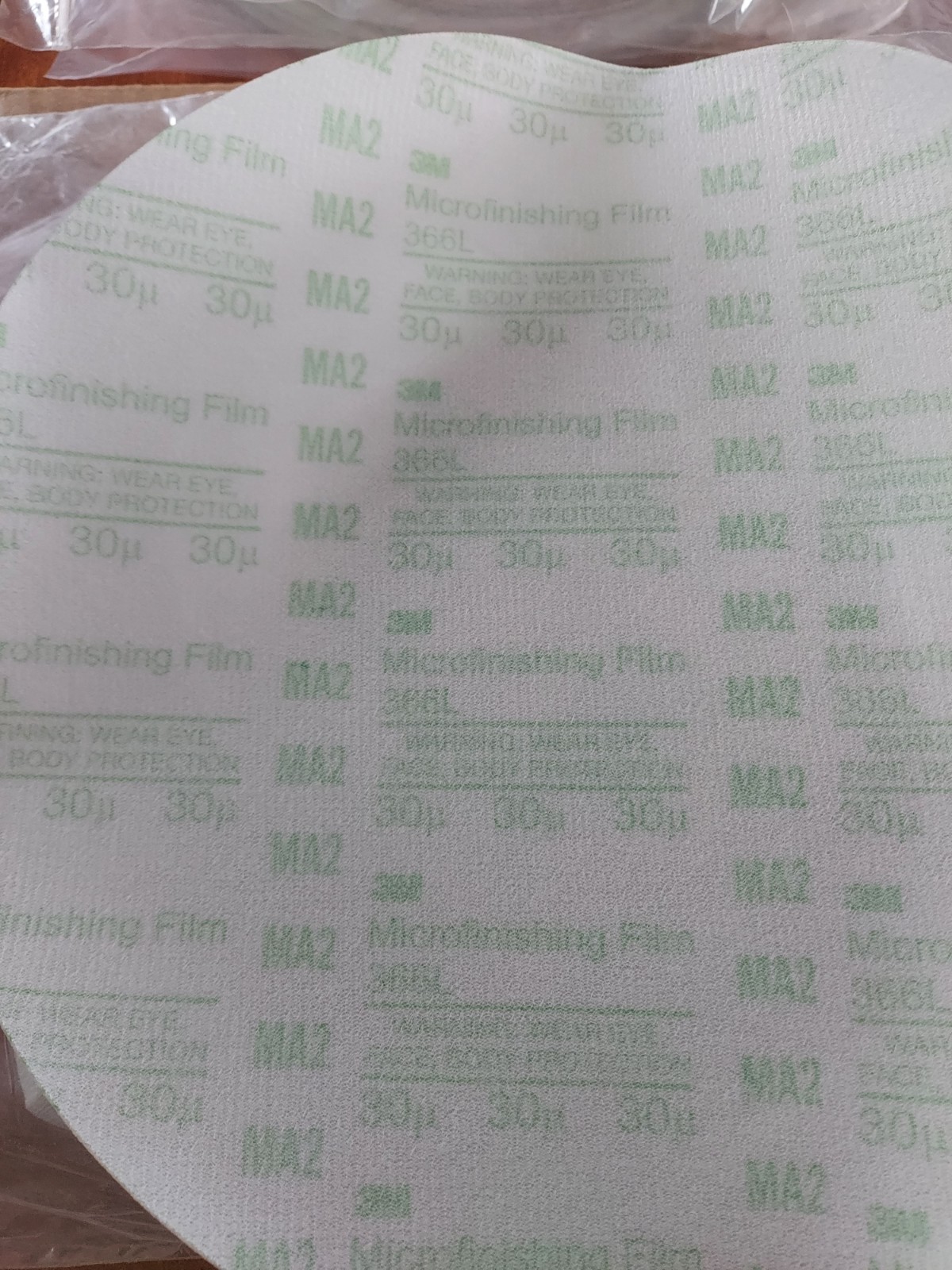 3M Hookit Microfinishing Film Disc 366L,30 Micron,11″ ,box of 75 pcs